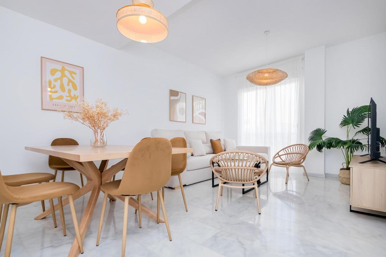 Exclusivo Duplex Carrera Apartment Malaga Bagian luar foto