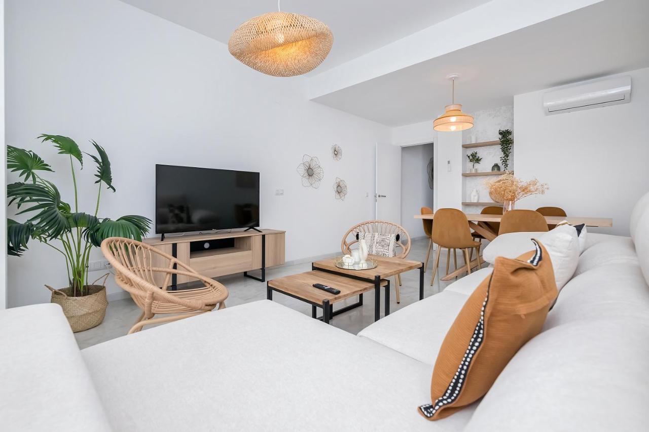 Exclusivo Duplex Carrera Apartment Malaga Bagian luar foto