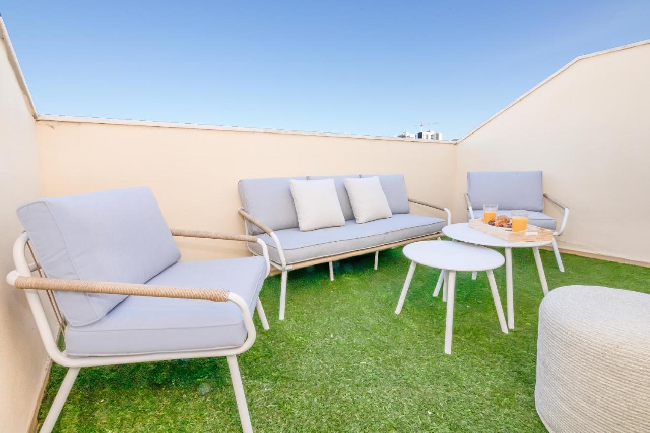 Exclusivo Duplex Carrera Apartment Malaga Bagian luar foto